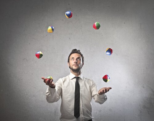 juggle9664030